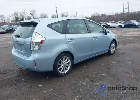 2014 Toyota Prius V Five z USA, uszkodzony, nr VIN JTDZN3EUXE3323774